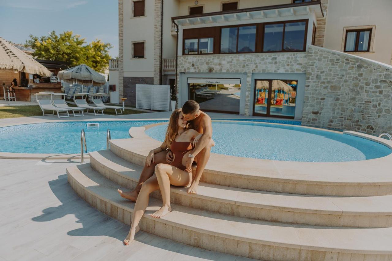 Halanus Hotel And Resort Alanno Exterior photo