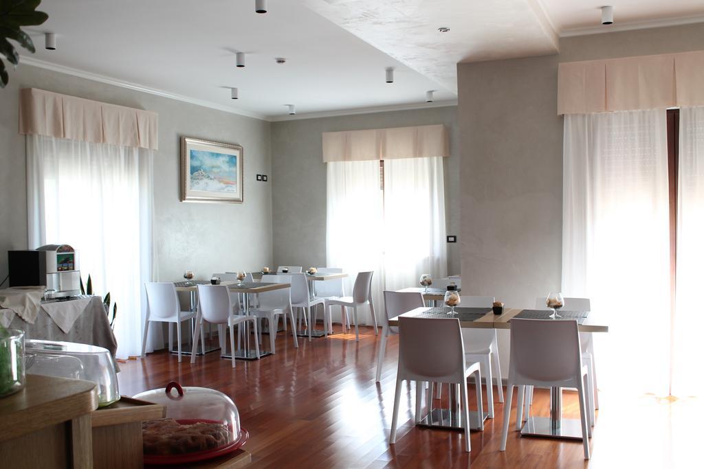 Halanus Hotel And Resort Alanno Exterior photo